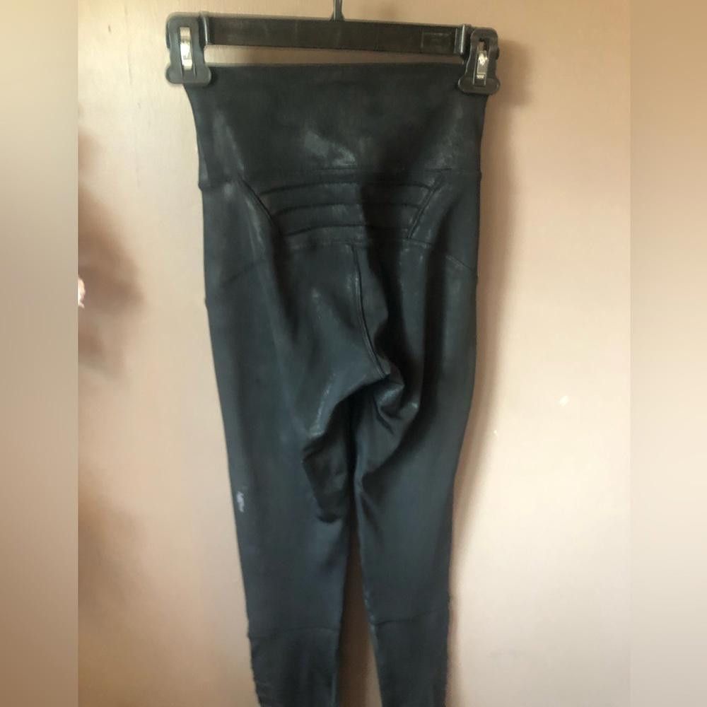 Other Compression Leggings by Human performance engineering pants Size 26" / US 2 / IT 38 - 5 Thumbnail