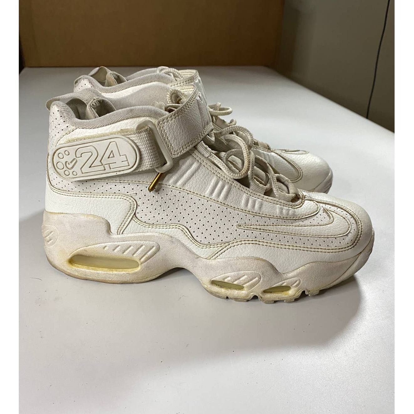 Nike Nike Air Griffey Max 1 GS Sneakers Men's 7.5 Size US 7.5 / EU 40-41 - 3 Thumbnail