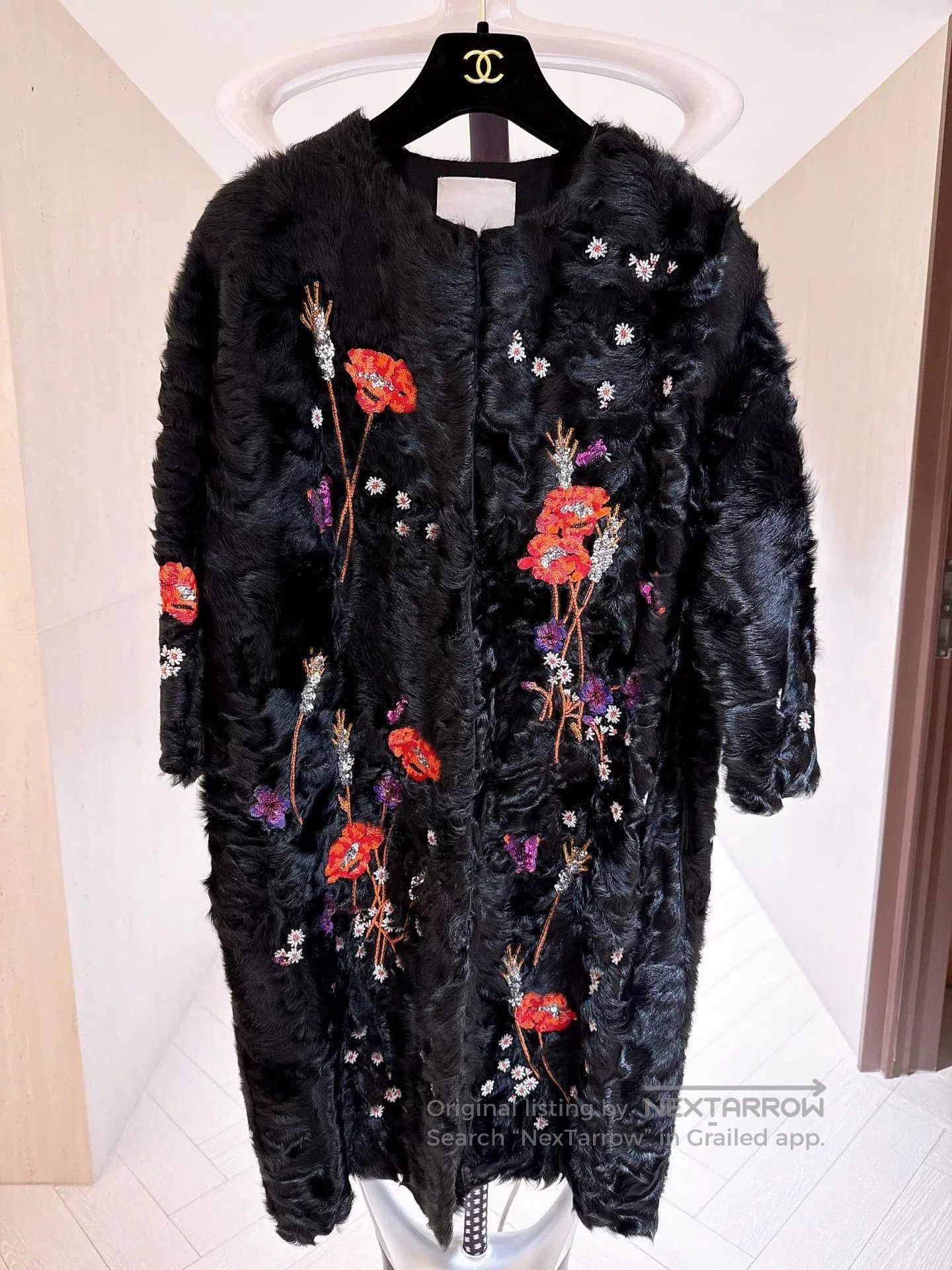 Valentino Valentino Embellished Lamb Fur Coat. Size US L / EU 52-54 / 3 - 1 Thumbnail