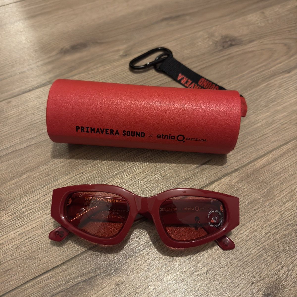 Etnia Barcelona Etnia Barcelona RED SOUND SESSIONS Size ONE SIZE - 1 Thumbnail