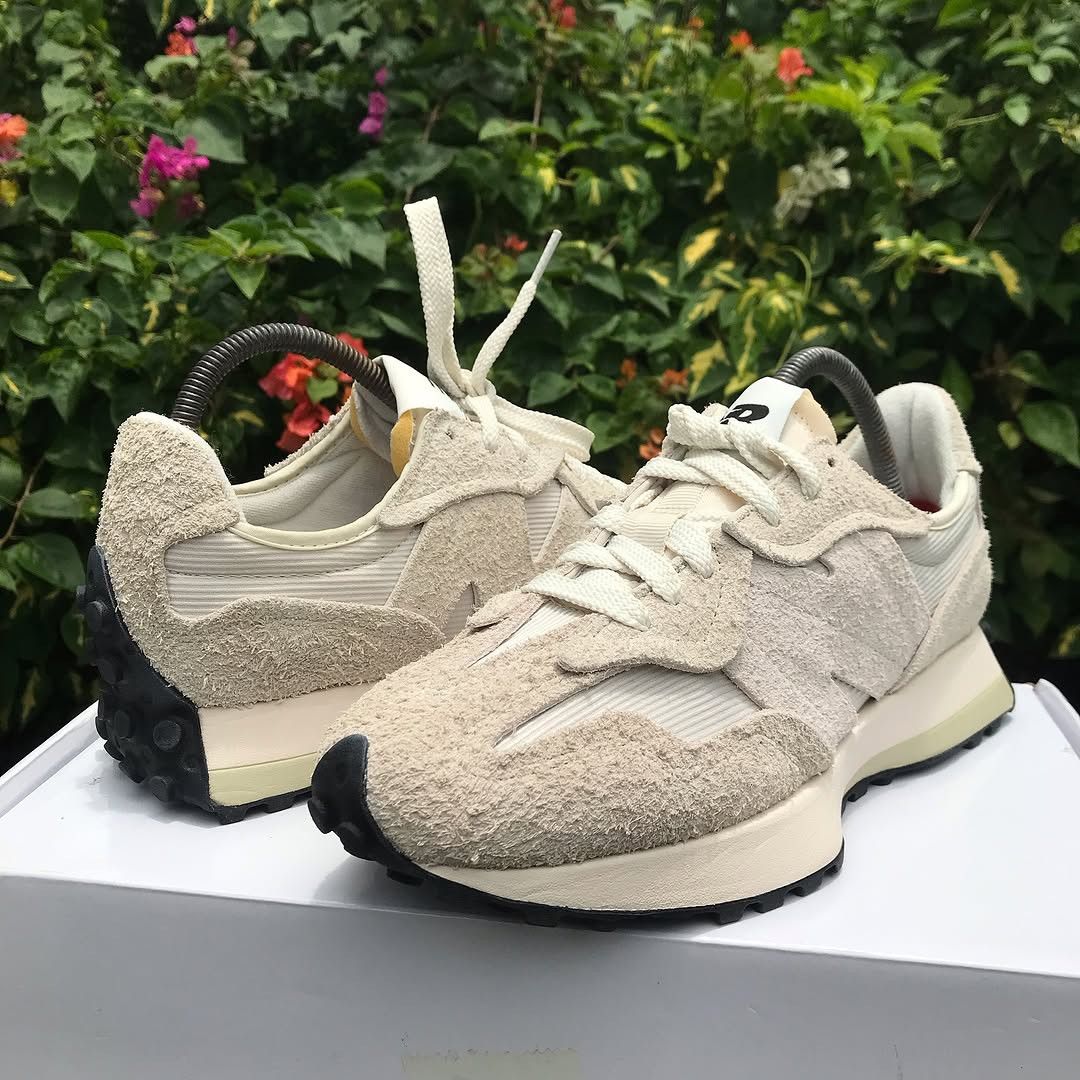 New Balance New Balance 327 Turtledove beige New Balance 327 Turtledove Size US 9 / EU 42 - 9 Thumbnail