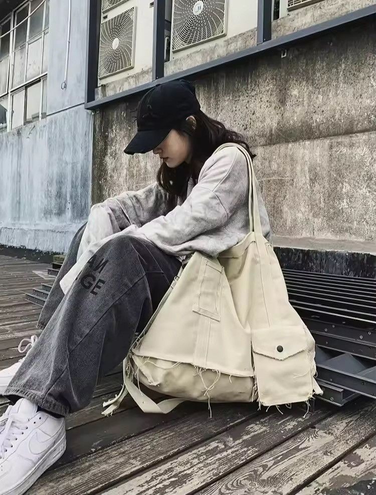 Japanese Brand Canvas Shoulder Bag Size ONE SIZE - 3 Thumbnail