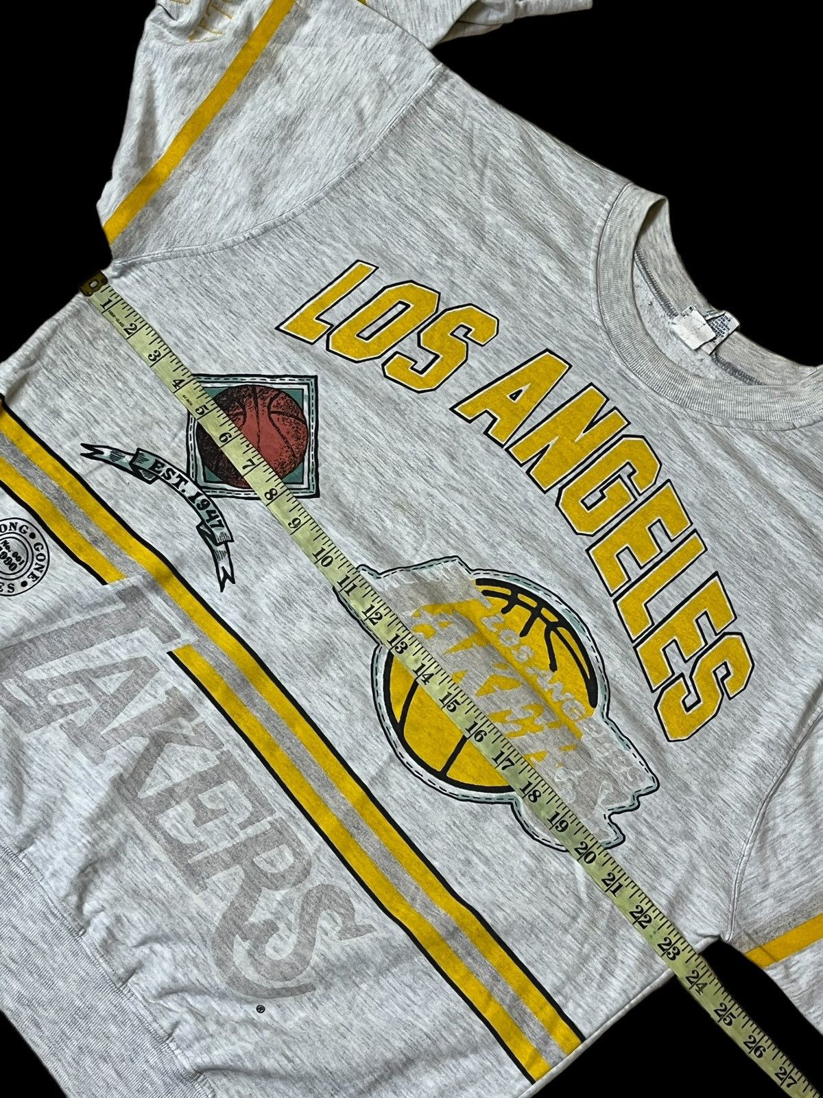 NBA VINTAGE 90s LOS ANGELES LAKERS LONG GONE FADED SWEATSHIRT Size US XL / EU 56 / 4 - 10 Thumbnail