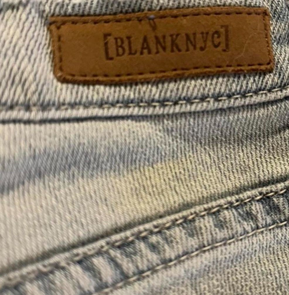 BLANKNYC *BLANKNYC Flared Jeans - Size 27* Size 27" / US 4 / IT 40 - 2 Thumbnail