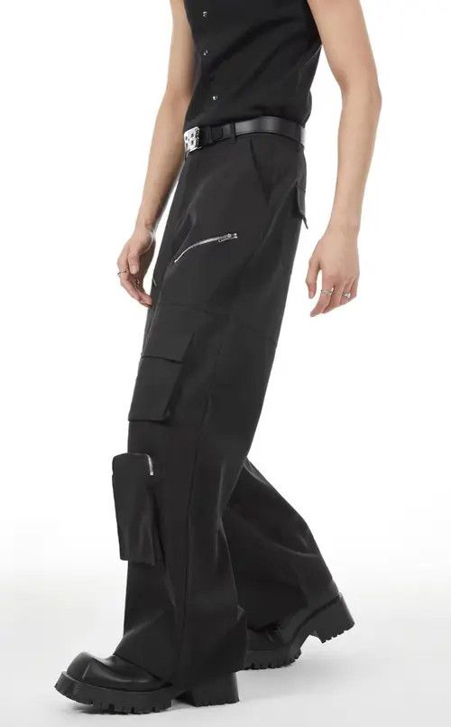 VIBE Black simple zippered large pocket casual cargo trousers Size US 30 / EU 46 - 5 Thumbnail