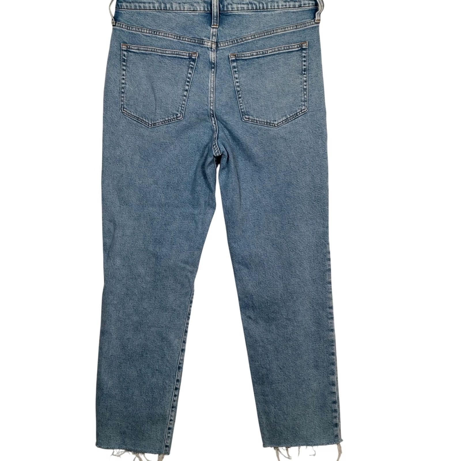 J.Crew J.CREW Essential Straight Leg Jeans 31 T Tall Light Wash Blue Denim Frayed Jeans 5-Pocket Design Womens Regular 31 Tall Frayed Distressed Denim Size 24" / US 00 / IT 34 - 2 Thumbnail