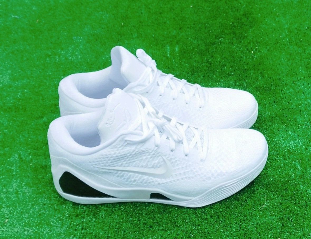 Nike Sneakers Nike & Kobe 9 Elite Low Pronto Size US 11 / EU 44 - 1 Thumbnail