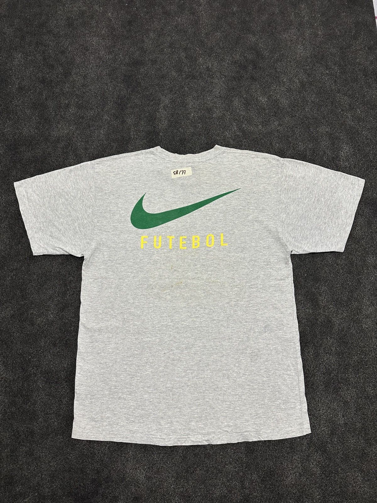 Nike Nike Vintage Y2K Brazil CBF "Just Do It" Futebol T-Shirt Size US M / EU 48-50 / 2 - 6 Thumbnail