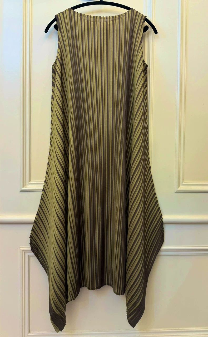 Issey Miyake issey miyake size:1 A turquoise pleated long dress Size XXS / US 00 / IT 34 - 2 Thumbnail