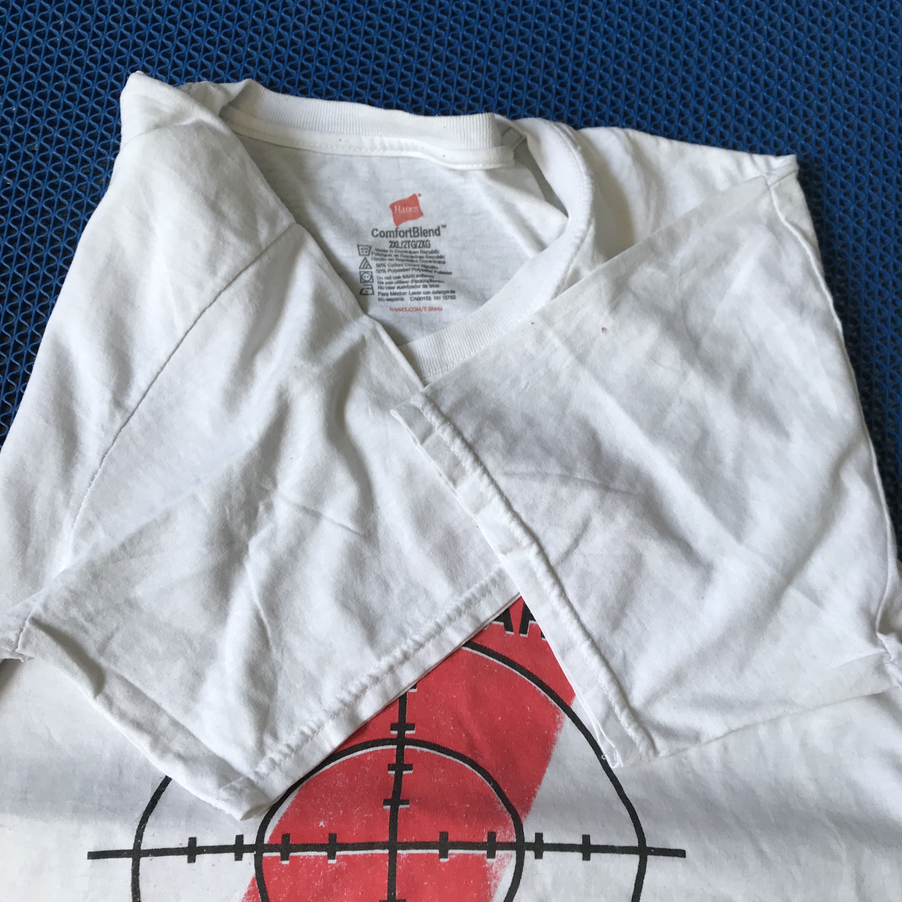 Band Tees The Clash Clash On Parole White Tshirt VTG The Clash Size US M / EU 48-50 / 2 - 6 Thumbnail
