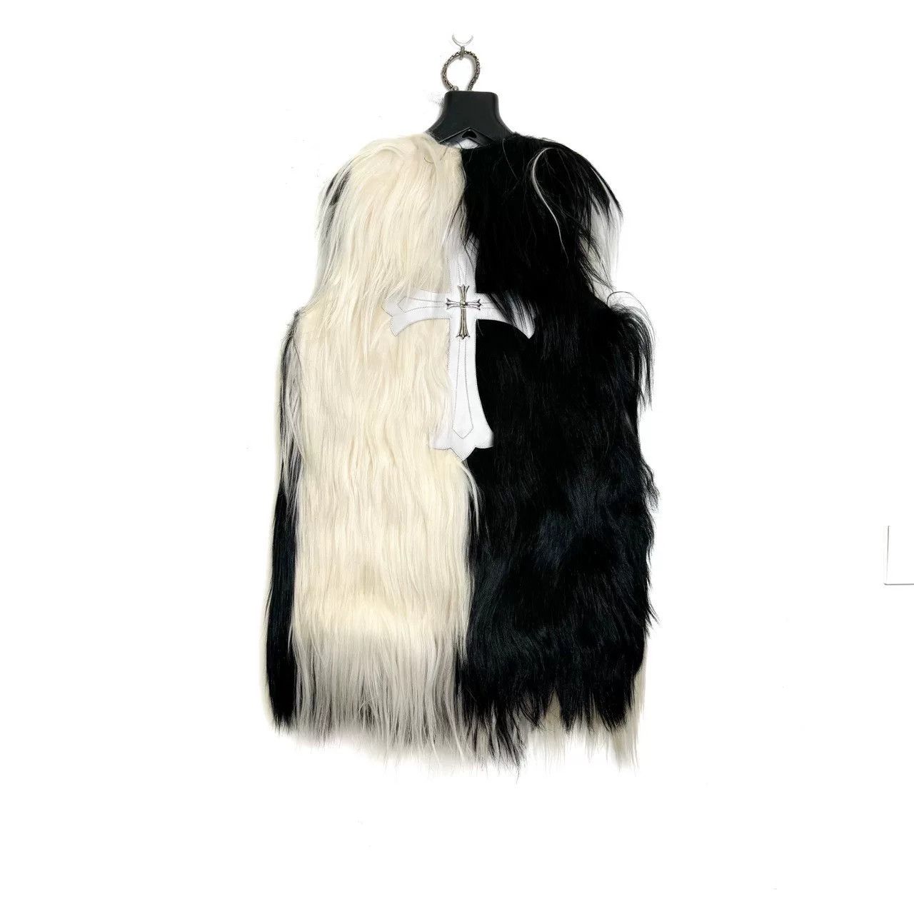 Chrome Hearts Chrome Hearts Horsehair Cross Fur Vest Size XS / US 0-2 / IT 36-38 - 1 Thumbnail