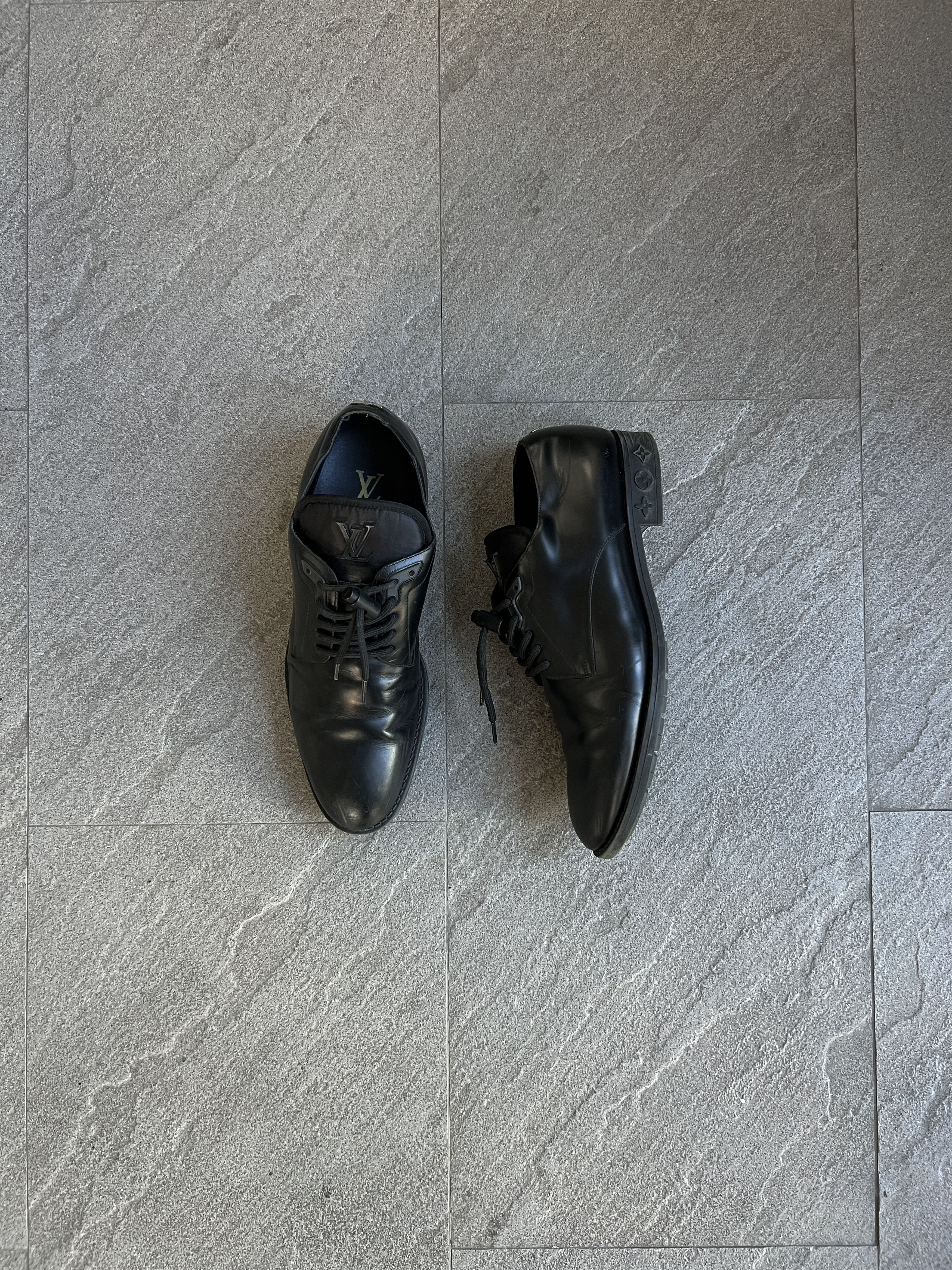Louis Vuitton Louis Vuitton Black Leather Derby Shoes LV Logo 6.5 Size US 6.5 / EU 39-40 - 1 Thumbnail