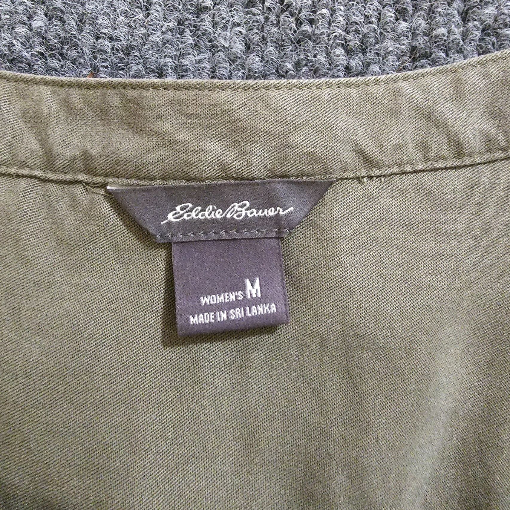 Eddie Bauer Eddie Bauer Women Blouse V-Neck Embroidered Green Top Medium Shirt Casual Size M / US 6-8 / IT 42-44 - 3 Thumbnail