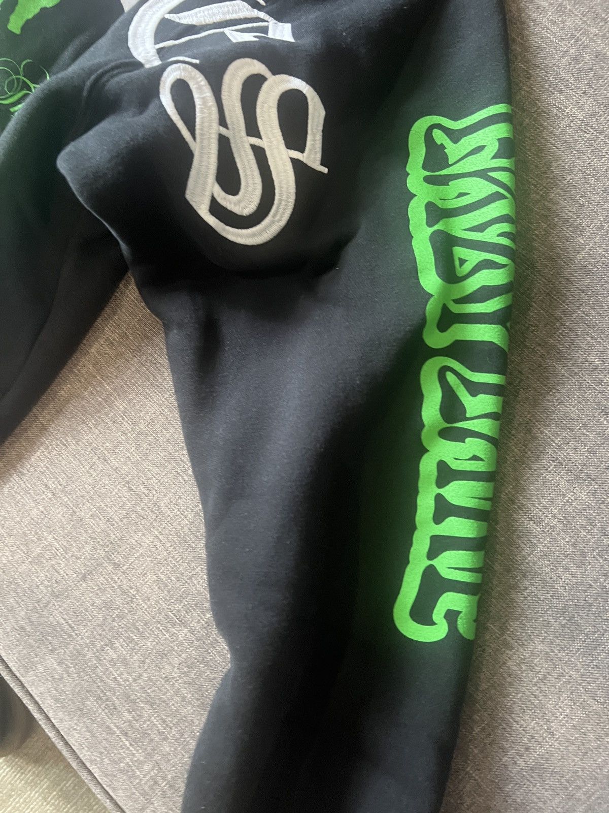 Pleasures FORTNITE X PLEASURES Size US M / EU 48-50 / 2 - 3 Thumbnail