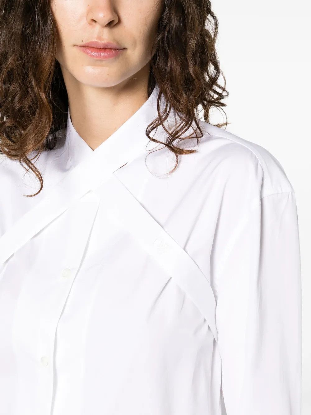 Off-White o1y1225 Solid Color Shirt in White Size M / US 6-8 / IT 42-44 - 2 Thumbnail