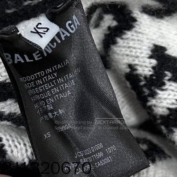 Balenciaga Balenciaga Ox year limited full print logo knit sweater Size US XS / EU 42 / 0 - 5 Thumbnail