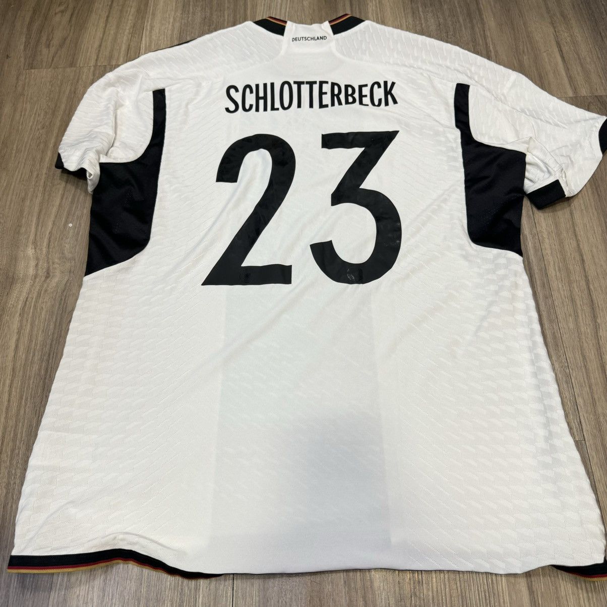 Adidas Germany WC2022 player issue home shirt #23 Schlotterbeck Size US XL / EU 56 / 4 - 2 Thumbnail