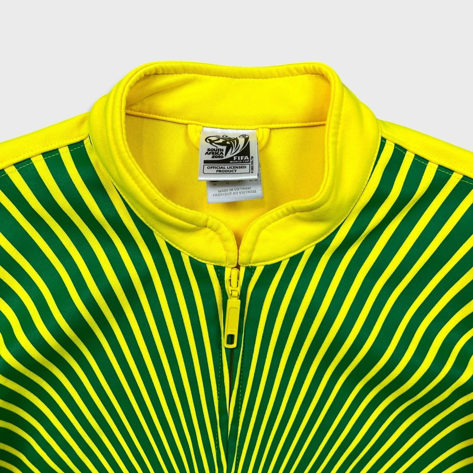 Adidas 2010 Adidas Brazil Track Jacket Medium South Africa FIFA Size US M / EU 48-50 / 2 - 2 Thumbnail