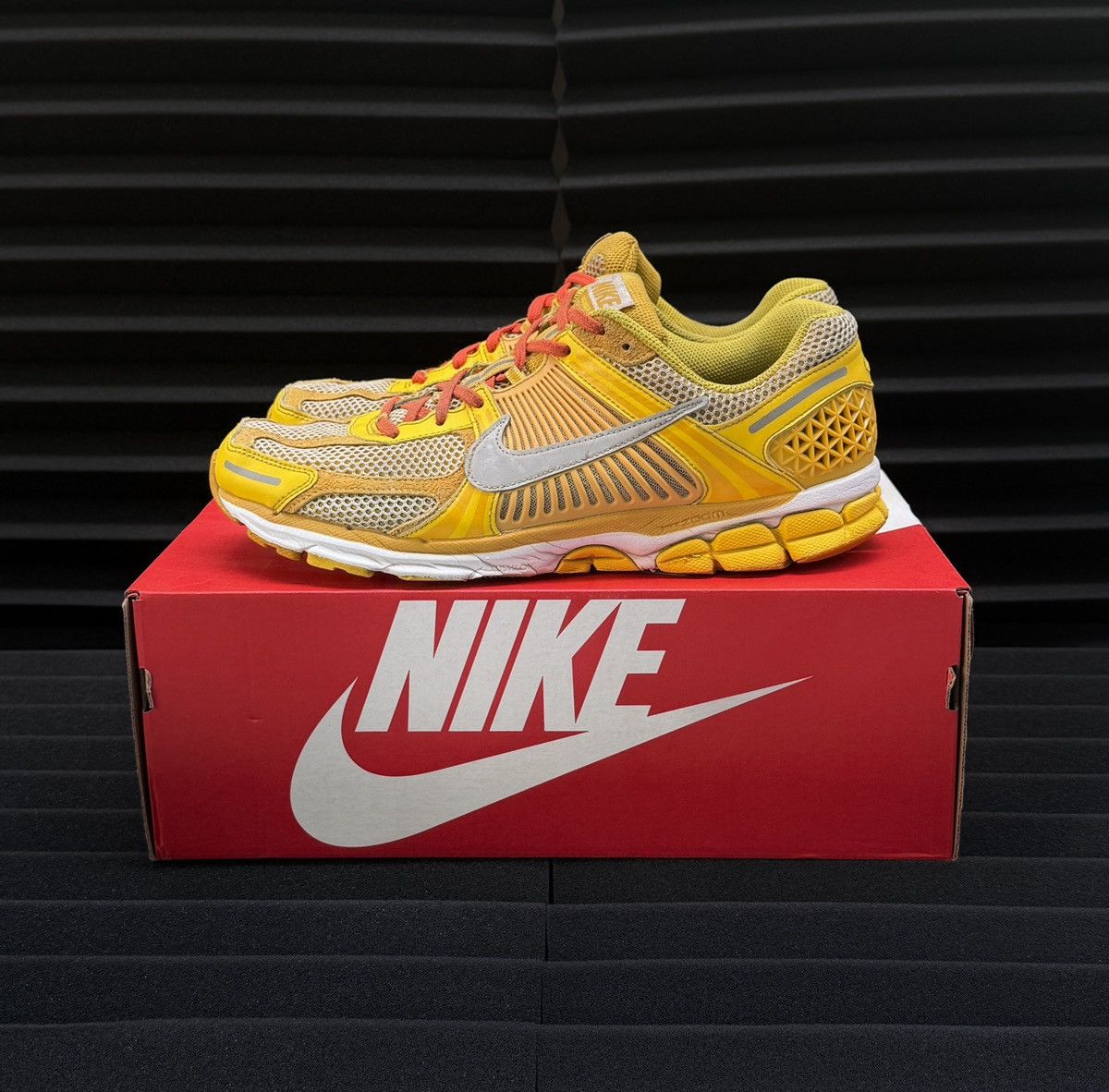 Nike Zoom Vomero 5 'Yellow Ochre" Rare Size US 11 / EU 44 - 1 Thumbnail