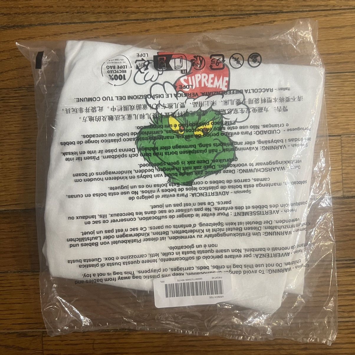 Supreme Supreme Grinch Tee White Size: XXL Size US XXL / EU 58 / 5 - 2 Thumbnail