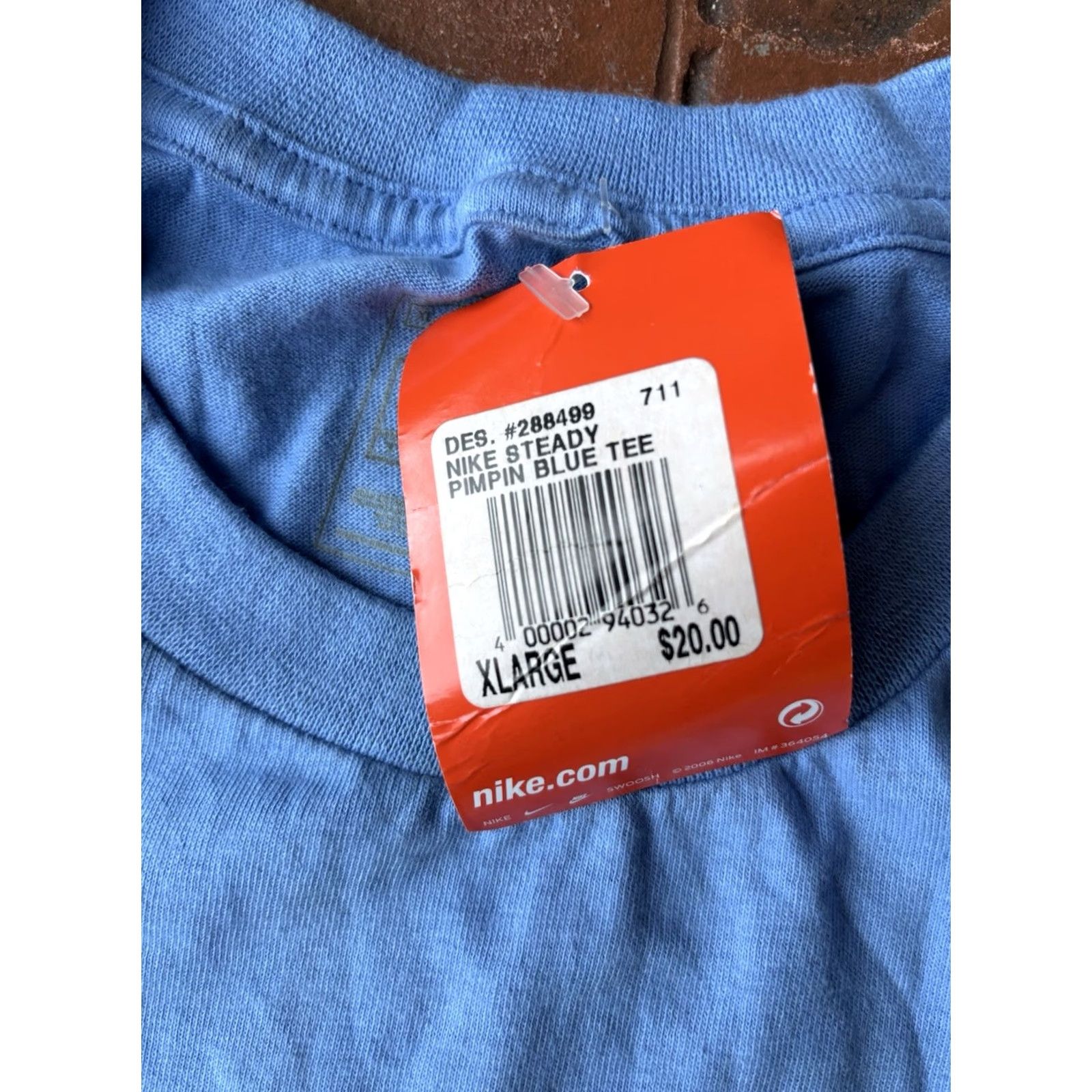 Nike VINTAGE Nike Air Force One Grunge Cyber Graphic T-Shirt Mens XL Blue Size US XL / EU 56 / 4 - 3 Thumbnail