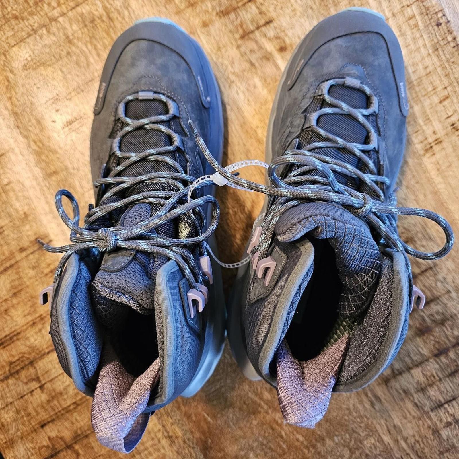 Designer Hoka Vibram Women's Size 9 Hiking Boots Size US 9 / IT 39 - 1 Thumbnail