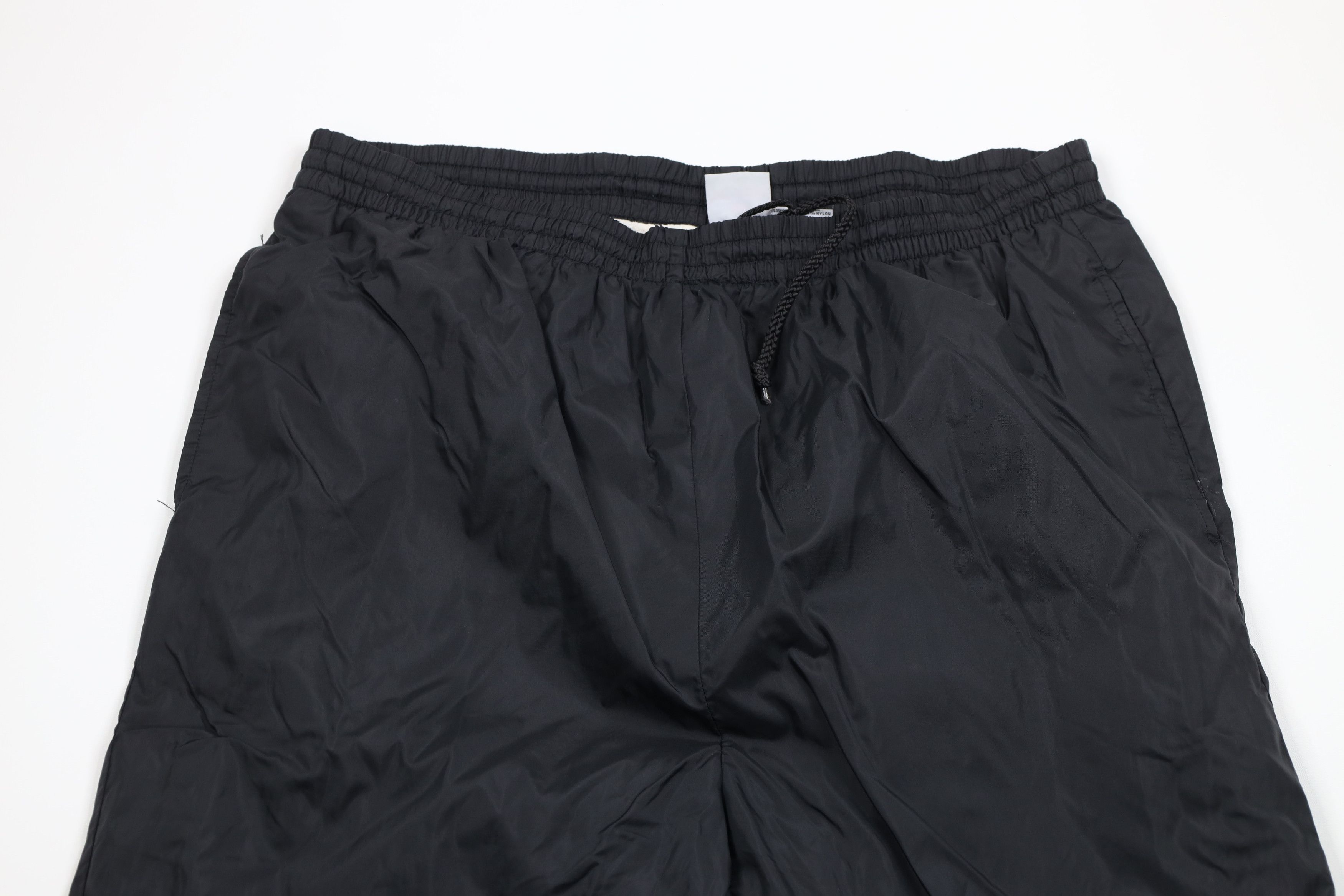Vintage Vintage 90s Streetwear Lined Windbreaker Joggers Pants Black Size US 36 / EU 52 - 2 Thumbnail