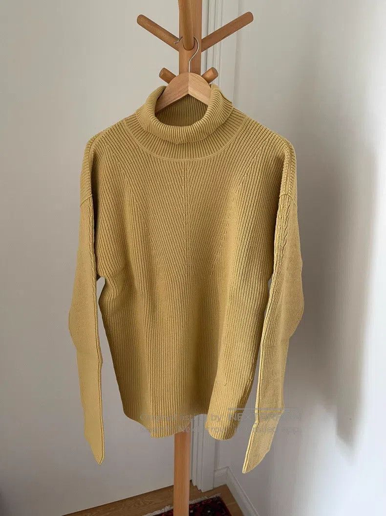 Tom Ford Tom Ford Turtleneck sweater, 100% wool, ginger yellow, dro Size S / US 4 / IT 40 - 6 Thumbnail