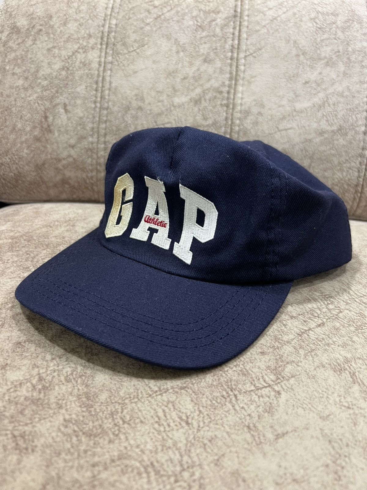 Gap Vintage GAP 🇺🇸 Athletic Big Logo Wool Blend Navy Snapback Cap Size ONE SIZE - 1 Thumbnail