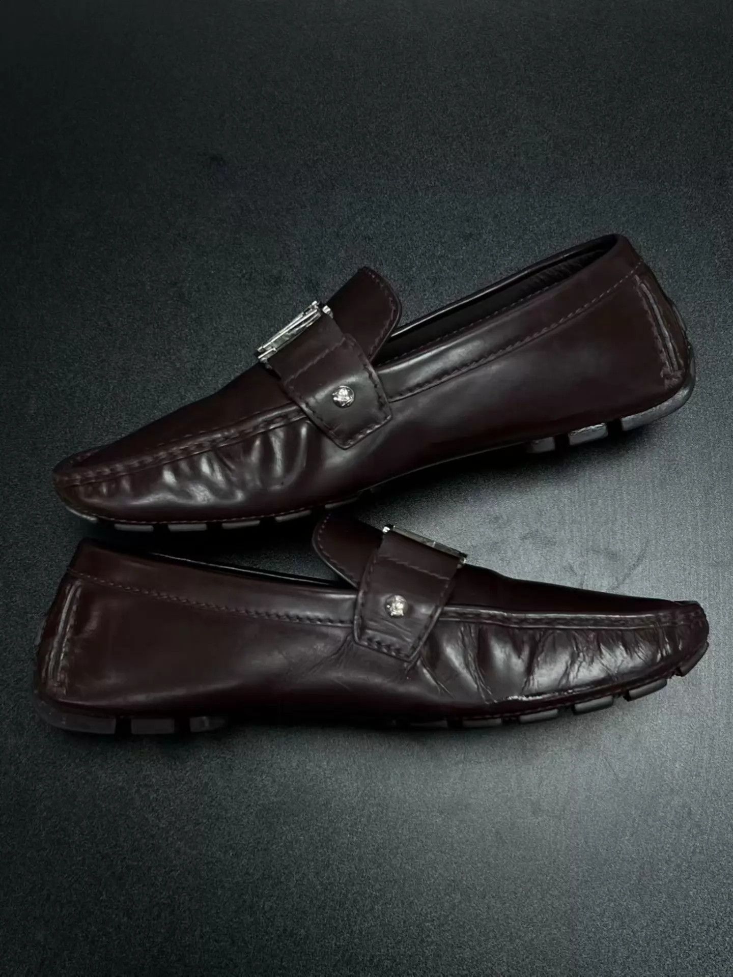 Louis Vuitton LV Metallic Logo Brown Leather Loafers 41 EU Size US 8 / EU 41 - 6 Thumbnail