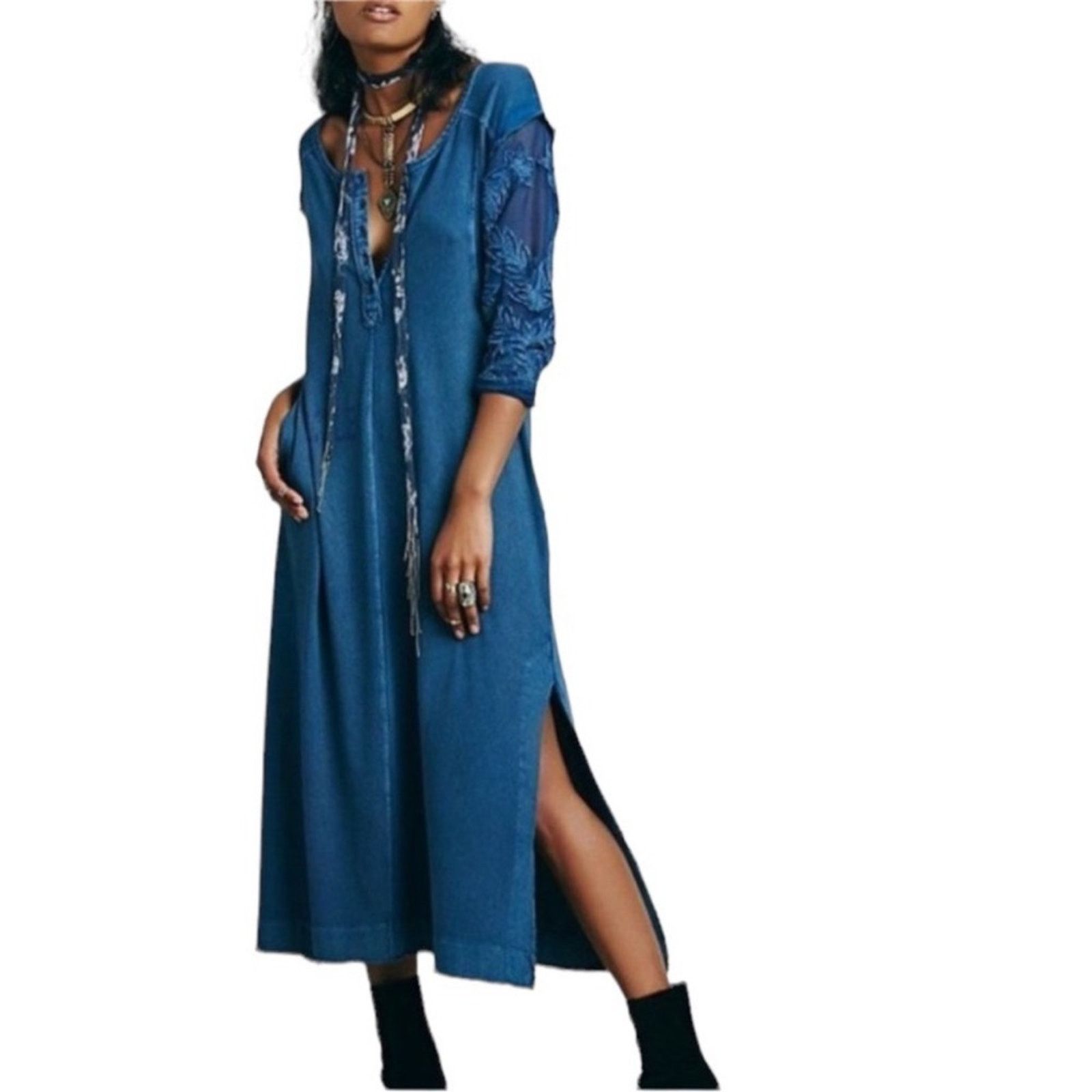Free People Free People New Romantics Blue Knit Scouting Day Maxi Dress Size S / US 4 / IT 40 - 1 Thumbnail