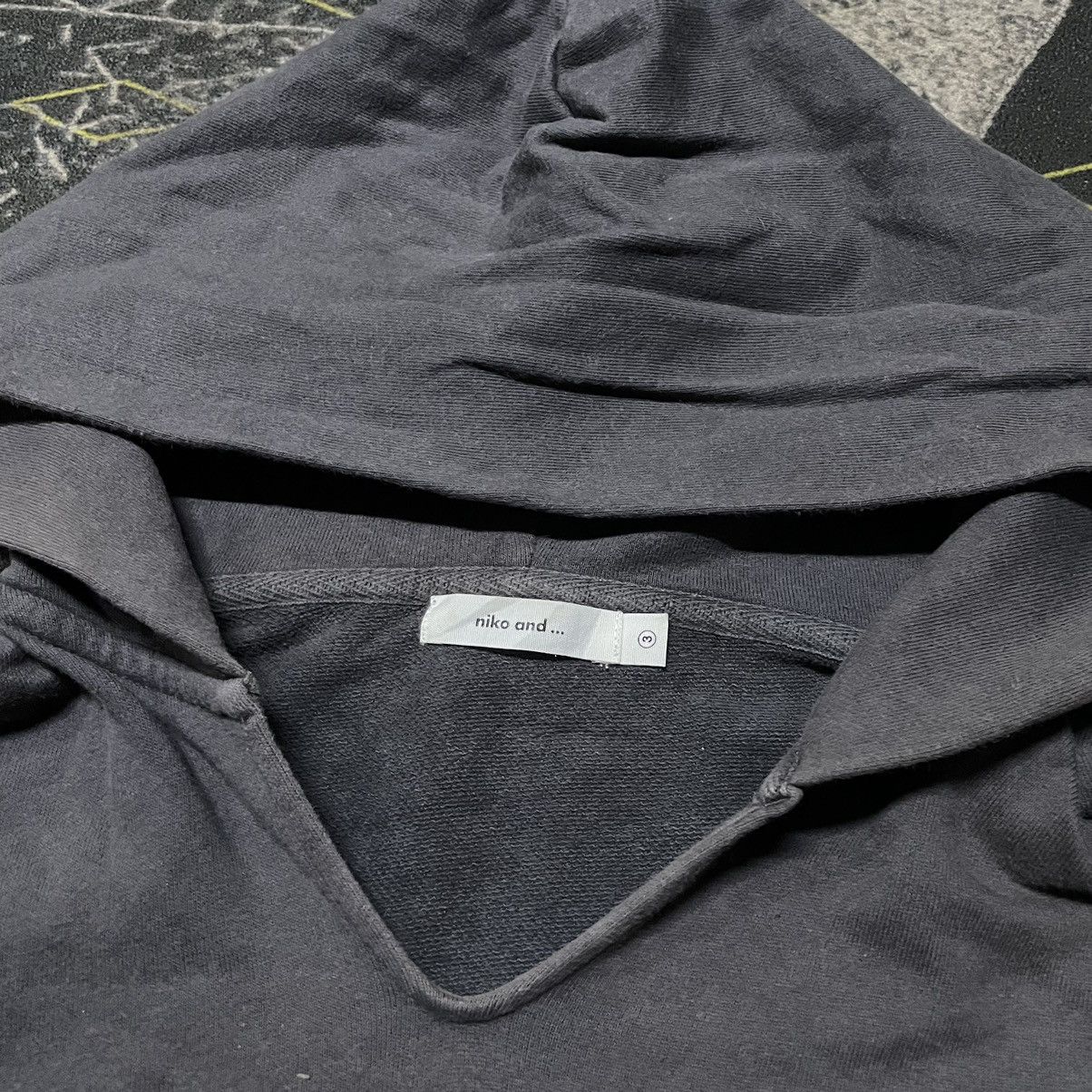 Designer × Japanese Brand 💥Japanese Brand Niko And .. Boxy Cut Hoodie Size L / US 10 / IT 46 - 2 Thumbnail