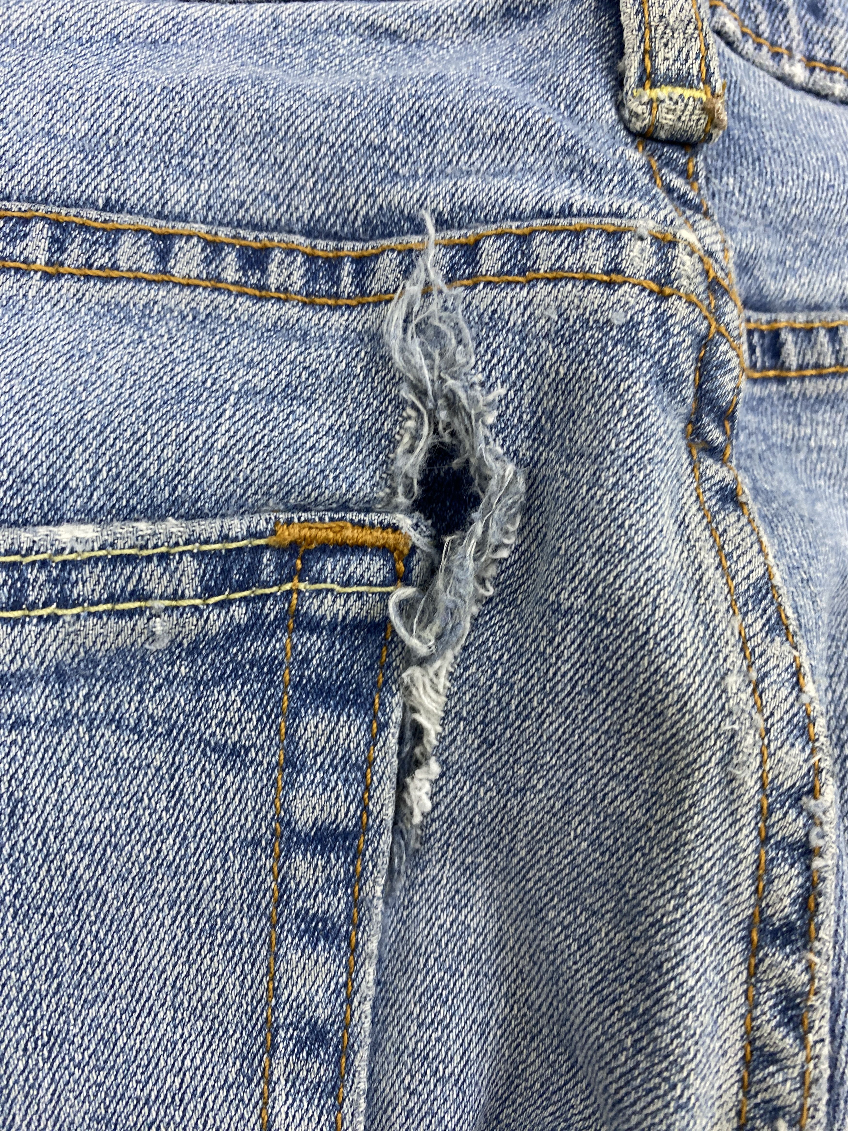 Levi's × Vintage Faded Blue Vintage Levis 514 Distressed Jeans Size US 28 / EU 44 - 12 Thumbnail