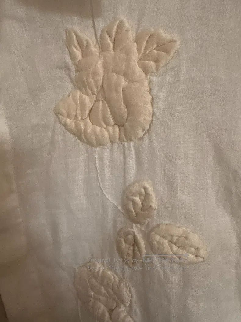 Fendi Fendi size 40 White Linen 3D Floral Short Sleeve Shirt Size US XXS / EU 40 - 2 Thumbnail
