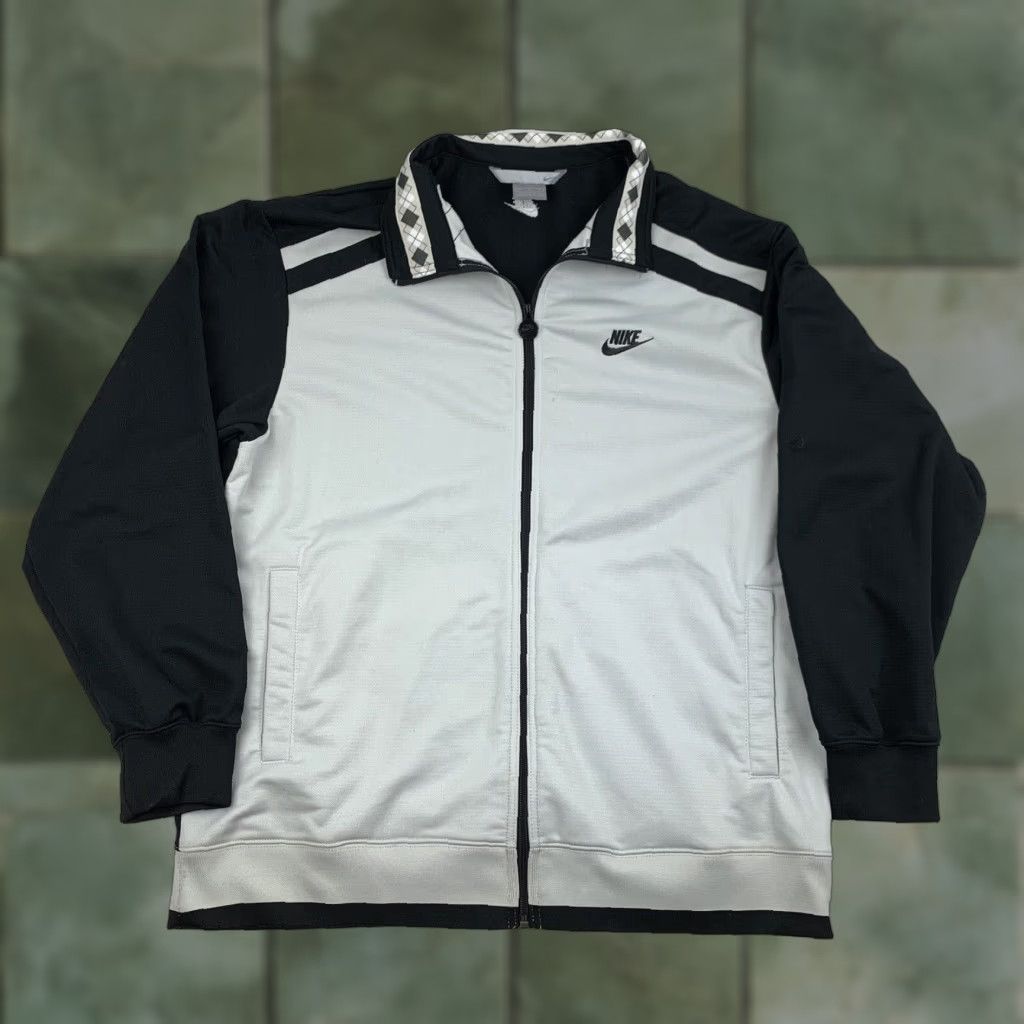 Nike VINTAGE Nike Jacket Men M Gray Black Y2K Track Soccer Sports Silver Tag Size US M / EU 48-50 / 2 - 1 Thumbnail