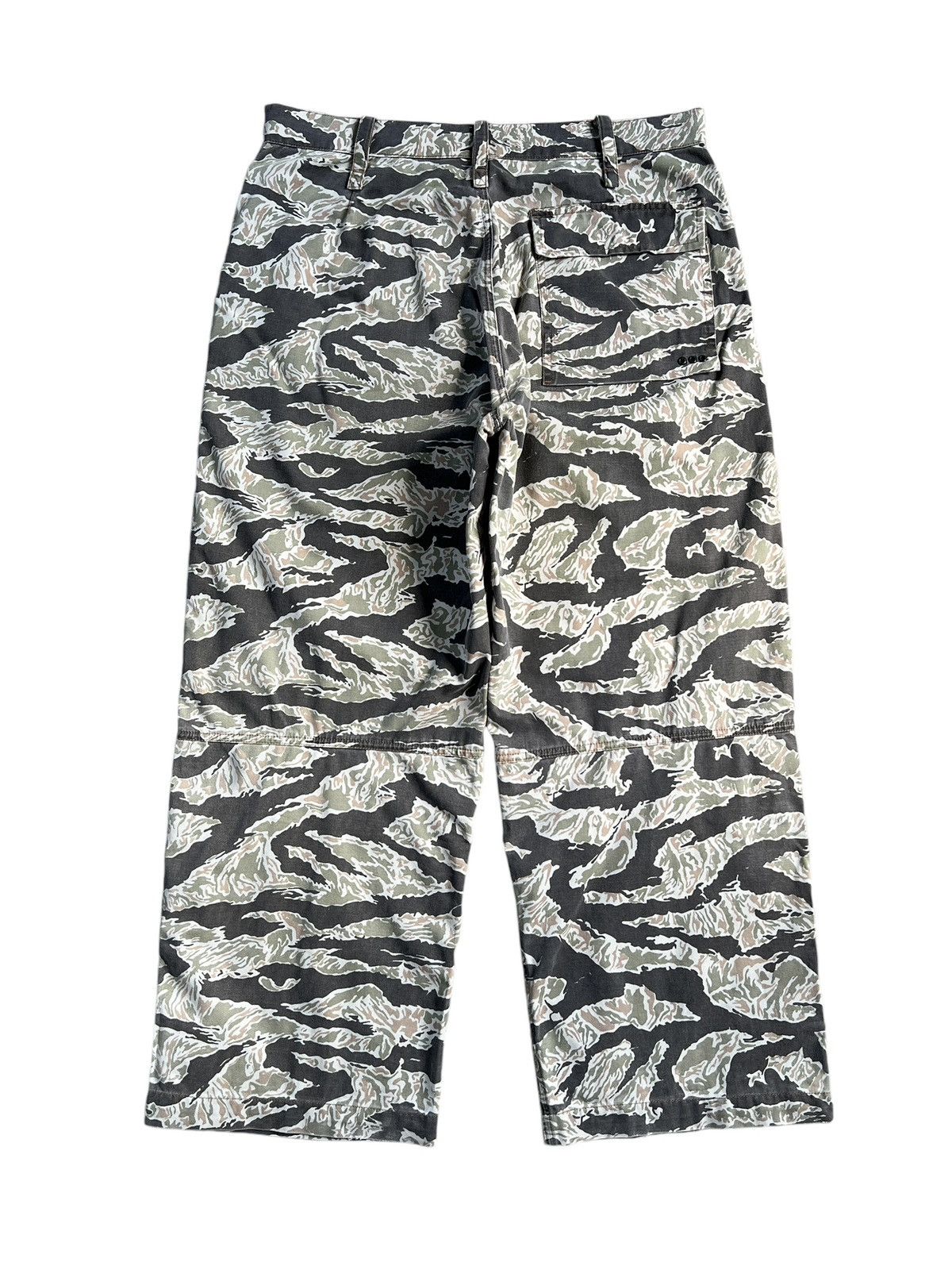 Maharishi Vintage Maharishi Tiger Stripes Camo Snopants Size US 34 / EU 50 - 2 Thumbnail