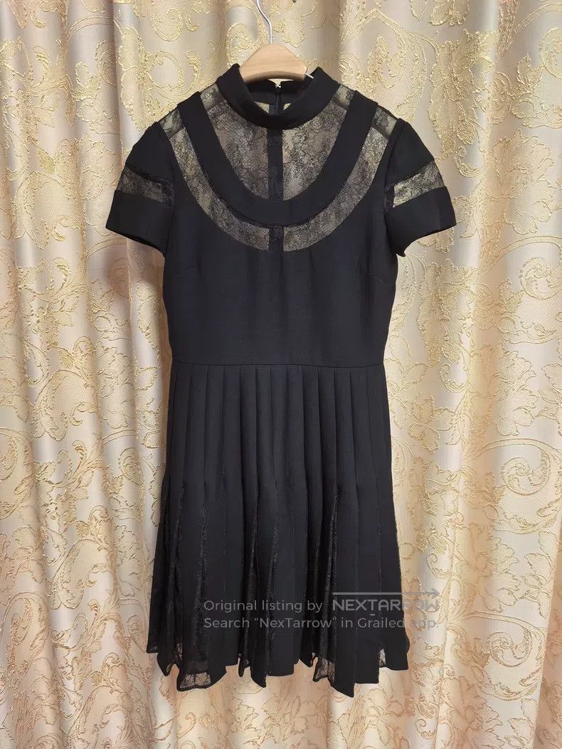 Valentino Valentino Genuine main line dress Size S / US 4 / IT 40 - 1 Thumbnail