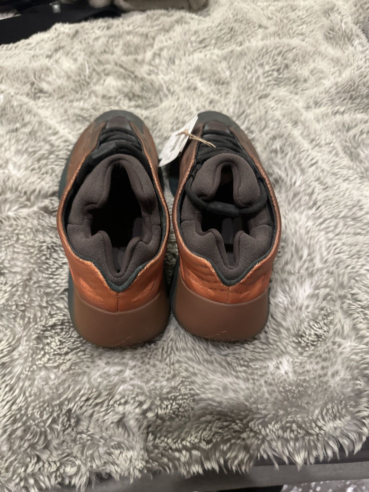 Yeezy Yeezy 700 V3 Copper Fade Size US 10.5 / EU 43-44 - 4 Thumbnail