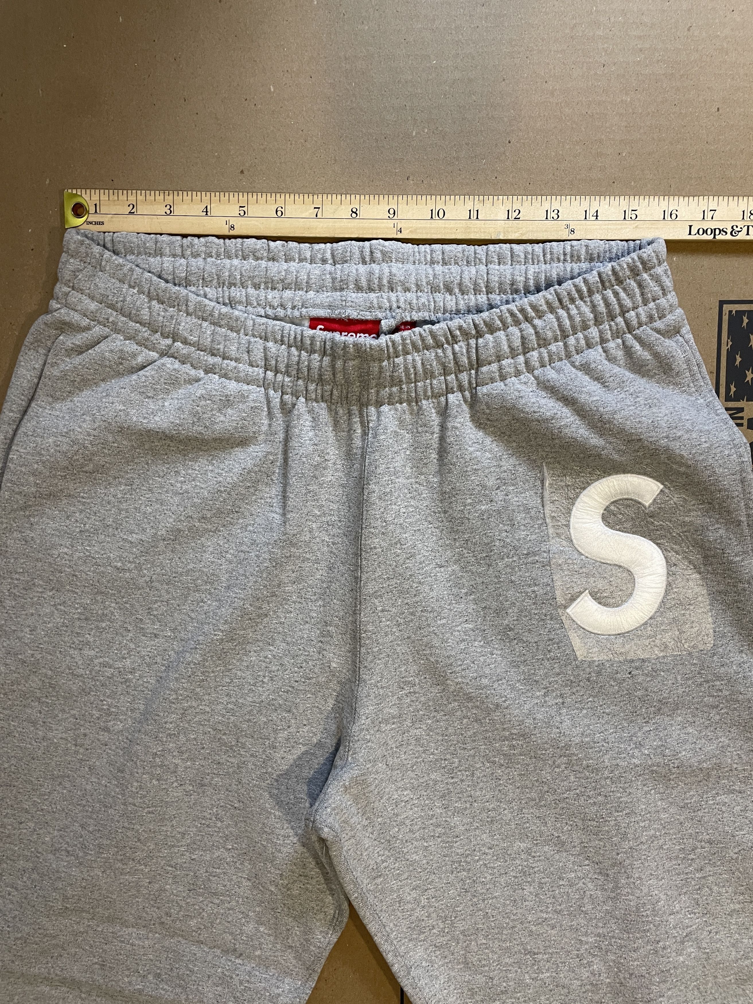 Supreme S LOGO SWEATPANTS MEDIUM Size US 32 / EU 48 - 8 Thumbnail