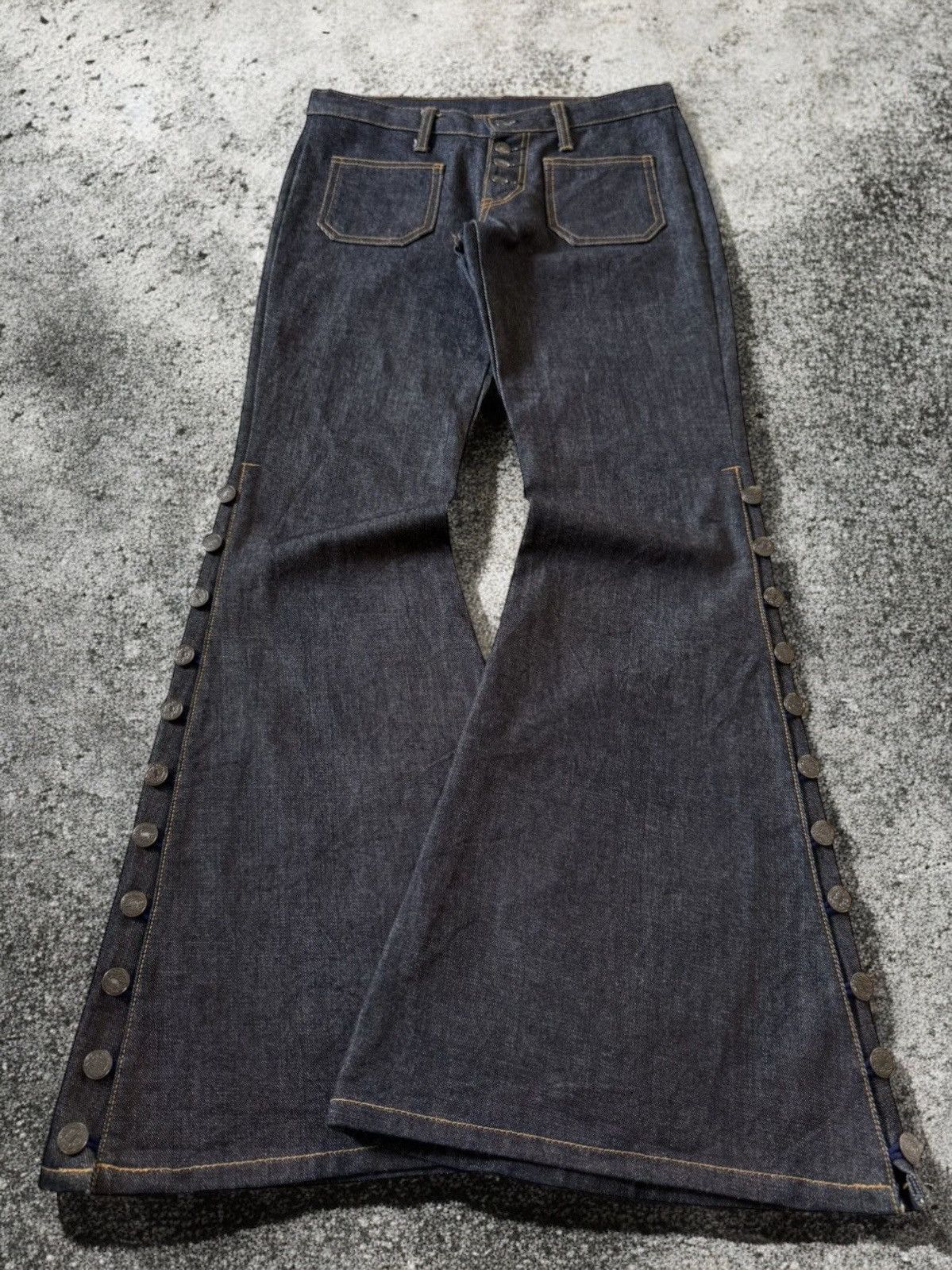 Tornado Mart Tornado Mart Style Side Button Bell Bottom Flare Jeans Size US 29 - 1 Thumbnail