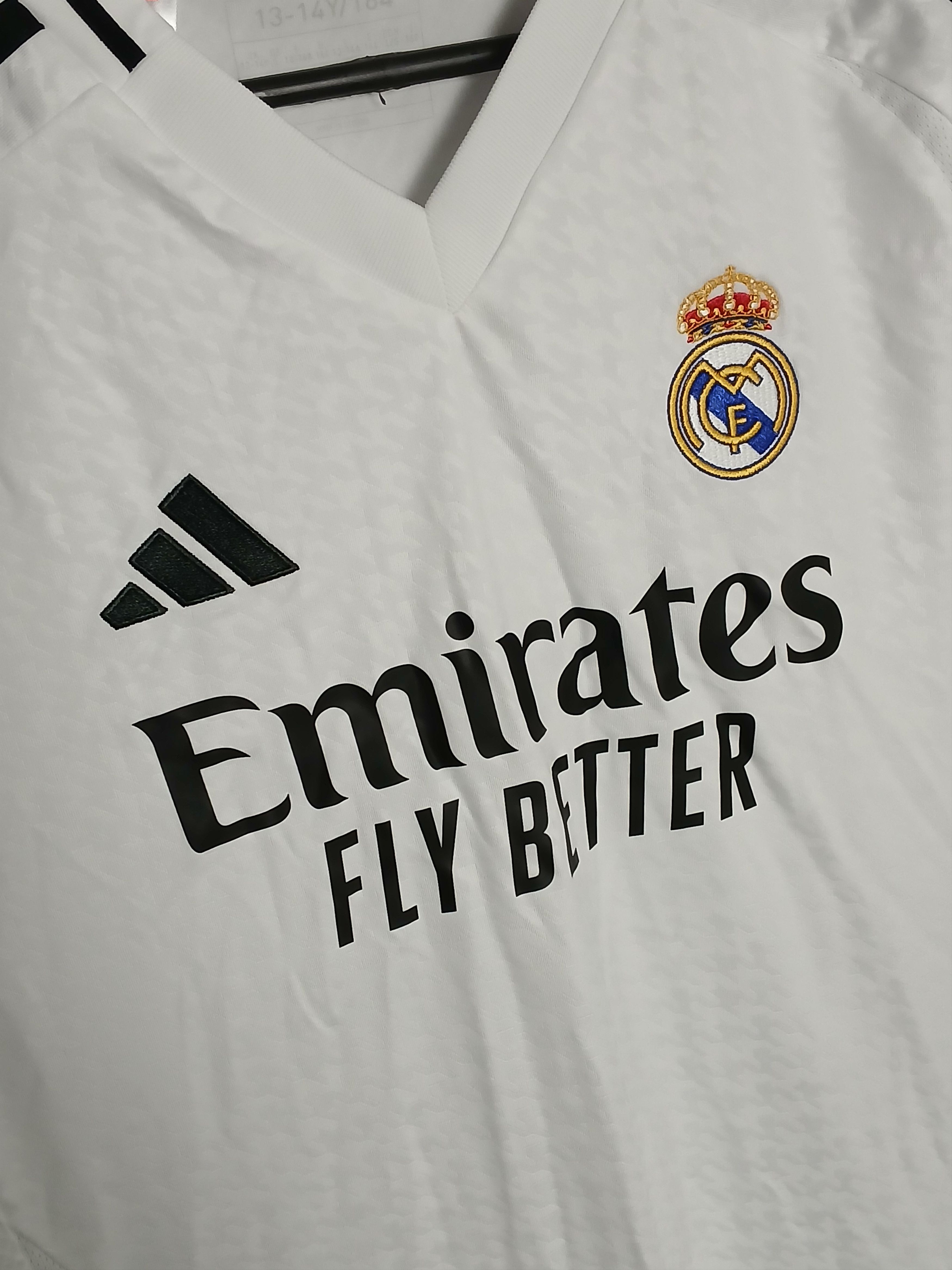 Adidas KIDS New Real Madrid 24/25 Home Football Jersey T-Shirt Size US S / EU 44-46 / 1 - 3 Thumbnail