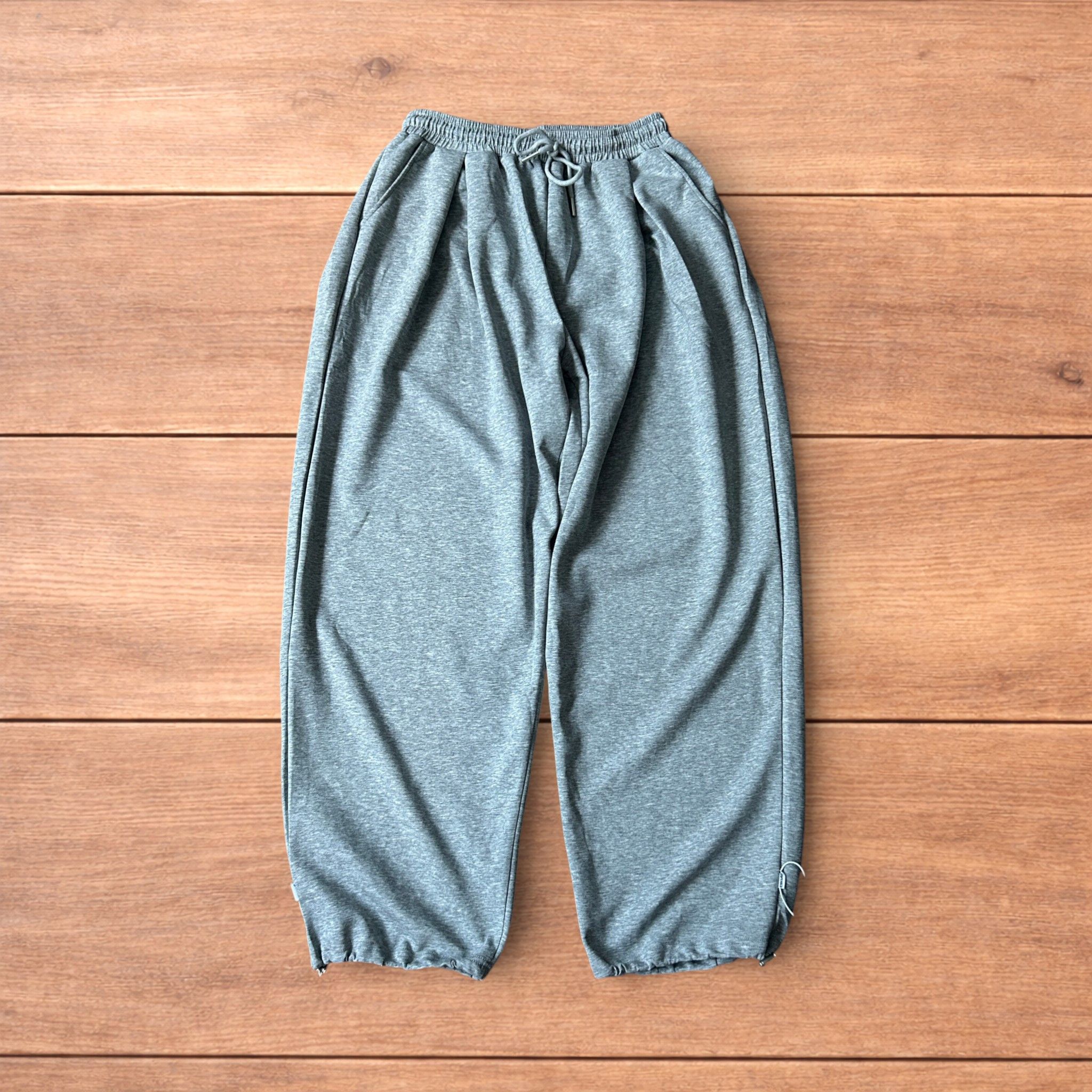 Japanese Brand Insane Korean super baggy wide leg joggers in marl grey. Size US 34 / EU 50 - 1 Thumbnail