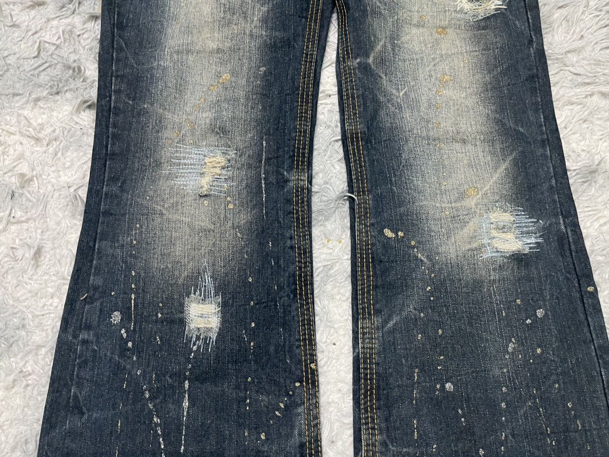 20471120 2000s JAPANESE-BRAND FLARE EMBROIDERED SKULL JEANS Size US 33 - 4 Thumbnail