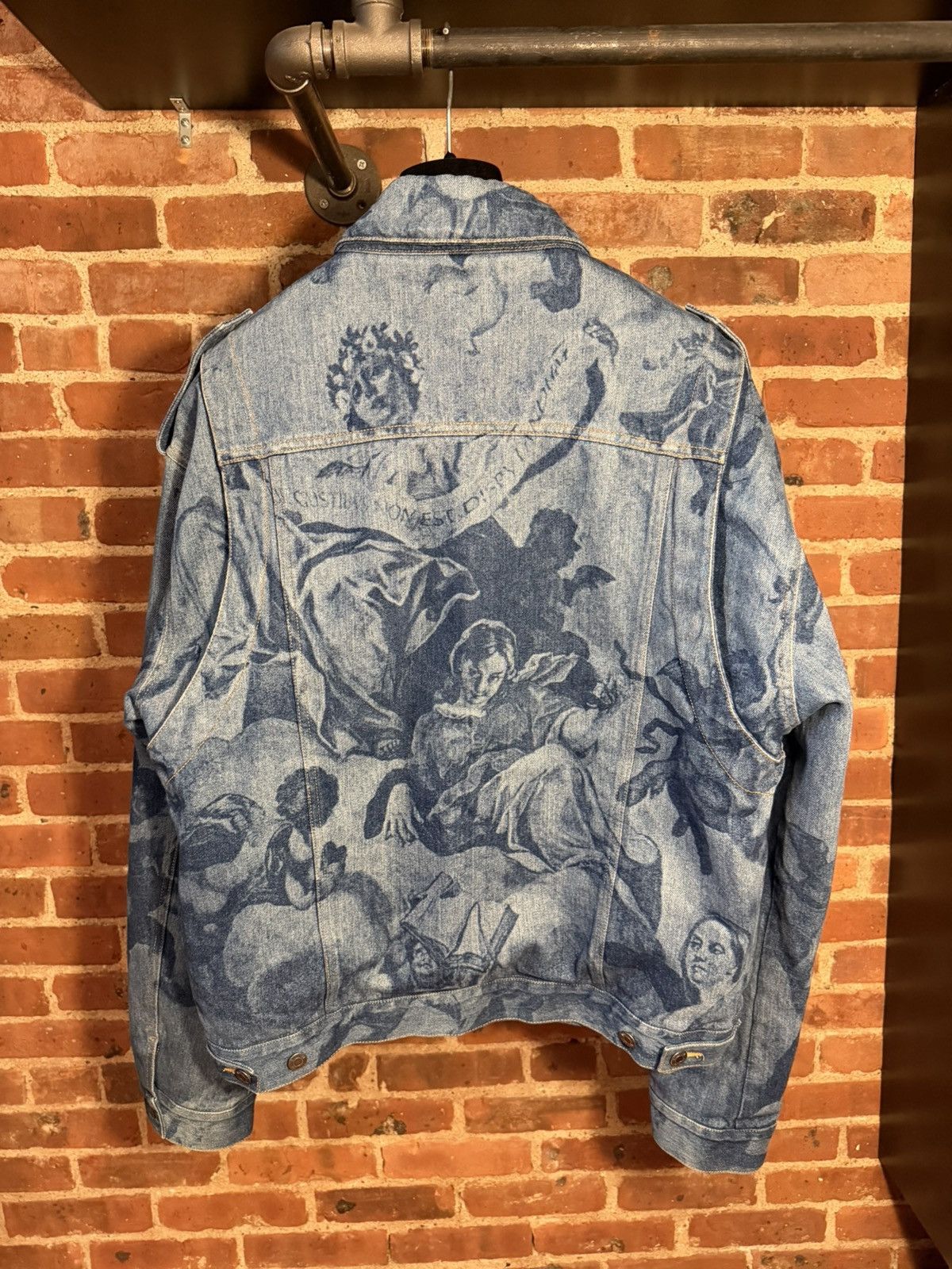 Moschino FW/17 Runway Tattooed Horse/Renaissance Print Size US L / EU 52-54 / 3 - 2 Thumbnail