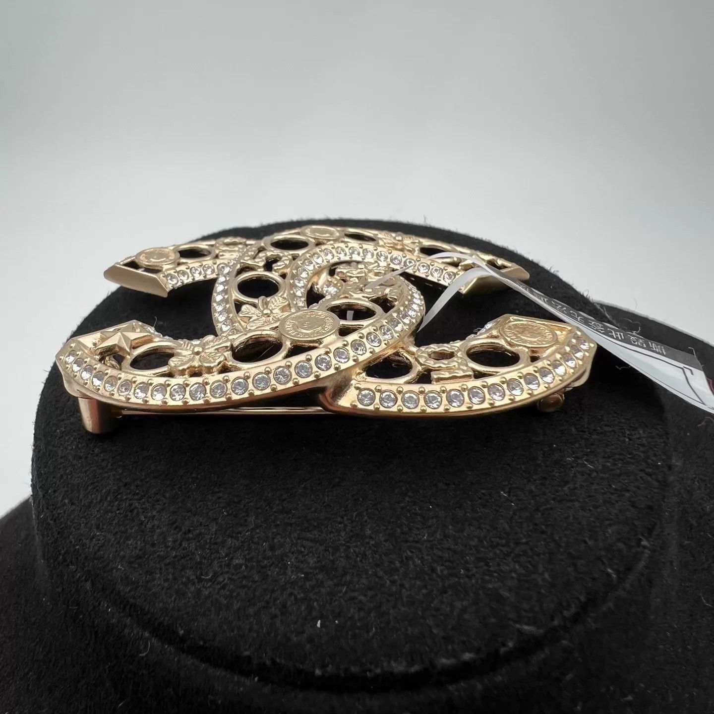 Chanel CHANEL CC Crystal Brooch New Size ONE SIZE - 4 Thumbnail