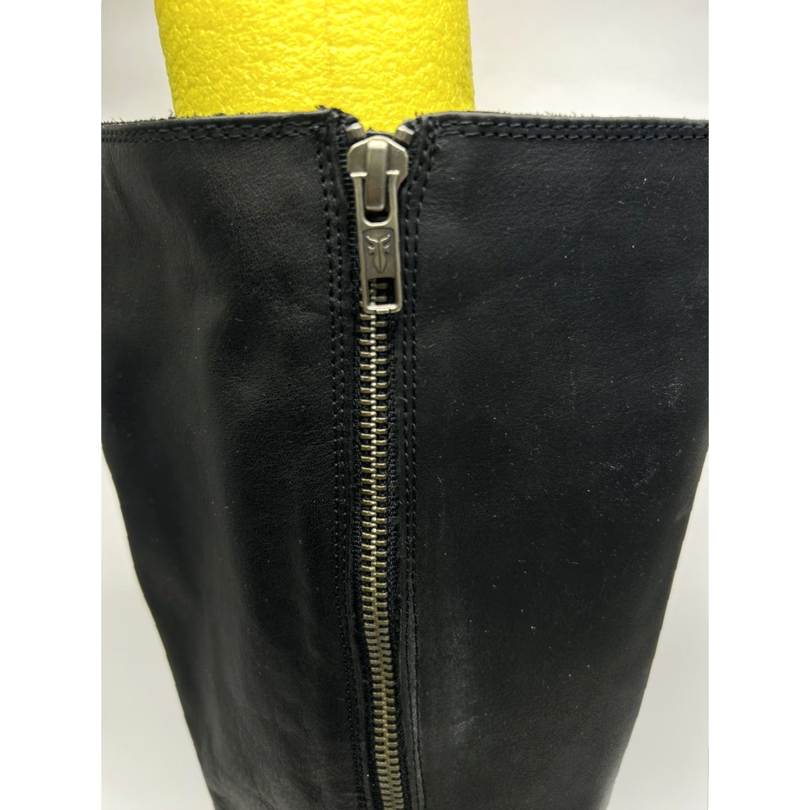 Frye Frye Boots Riding Womans 10 M Melissa Harness Knee High Black Leather Block Heel Straps Equestrian Size US 10 / IT 40 - 6 Thumbnail