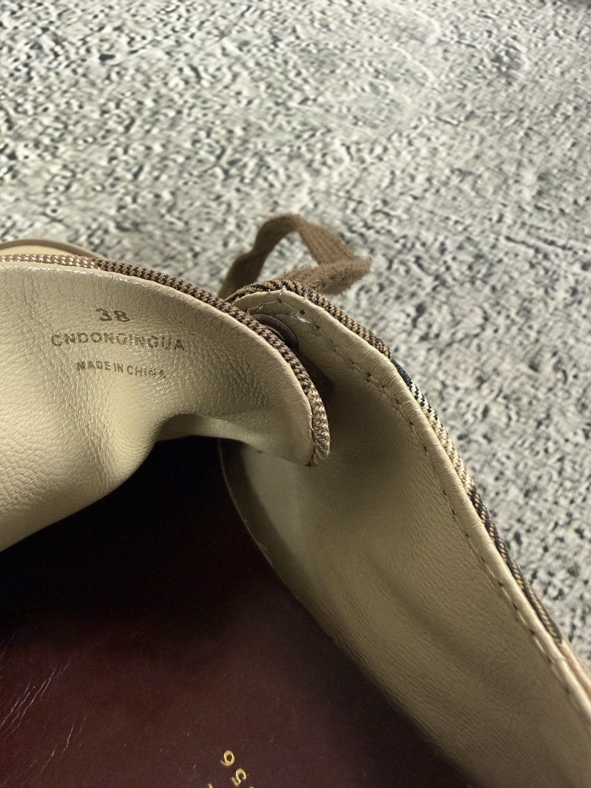 Burberry Burberry canvas low shoes Nova Check beige Size US 7 / IT 37 - 7 Thumbnail