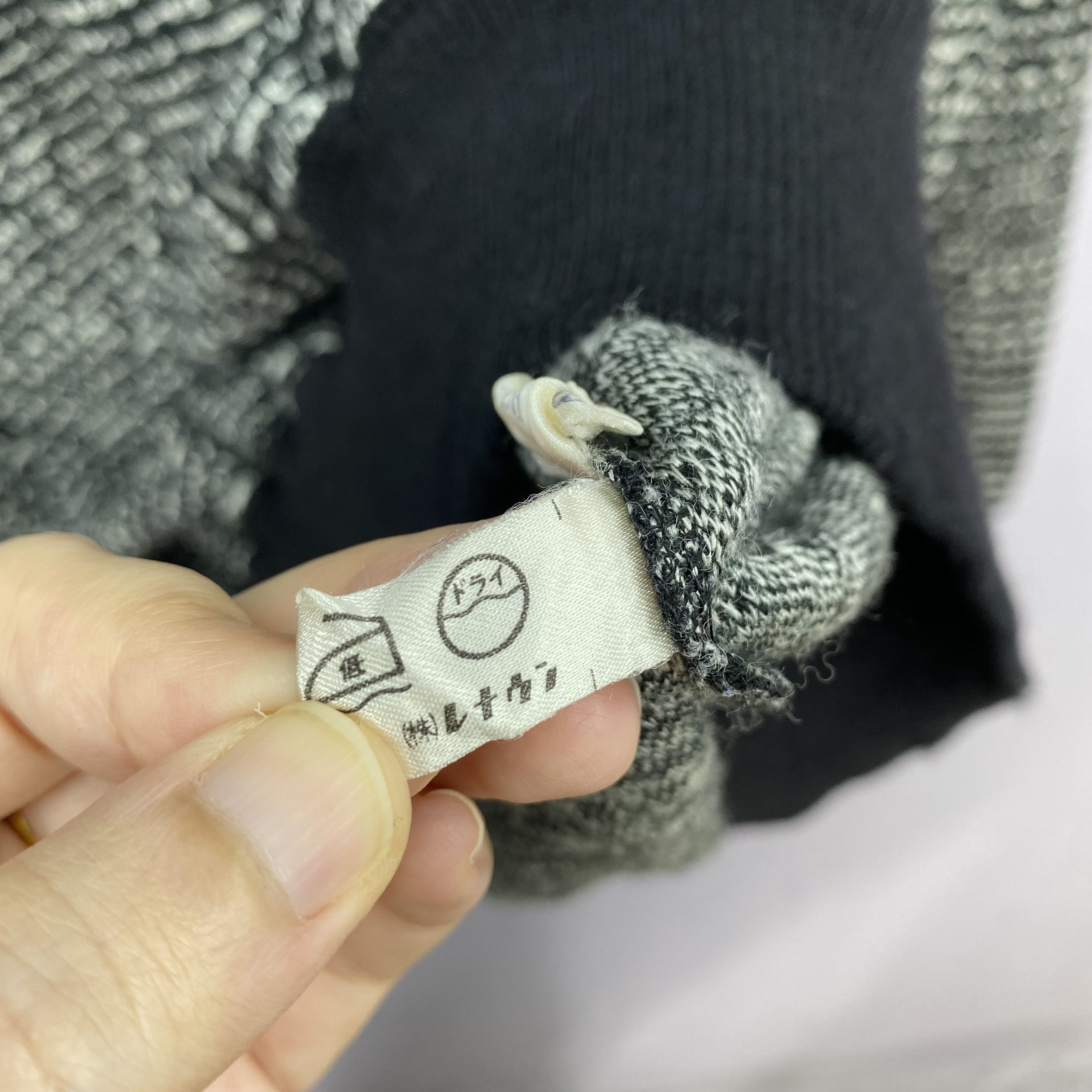 Japanese Brand Vintage Y2K Renaissance Nobuo Ikeda Zip Wool Sweatshirt Size US XL / EU 56 / 4 - 13 Thumbnail