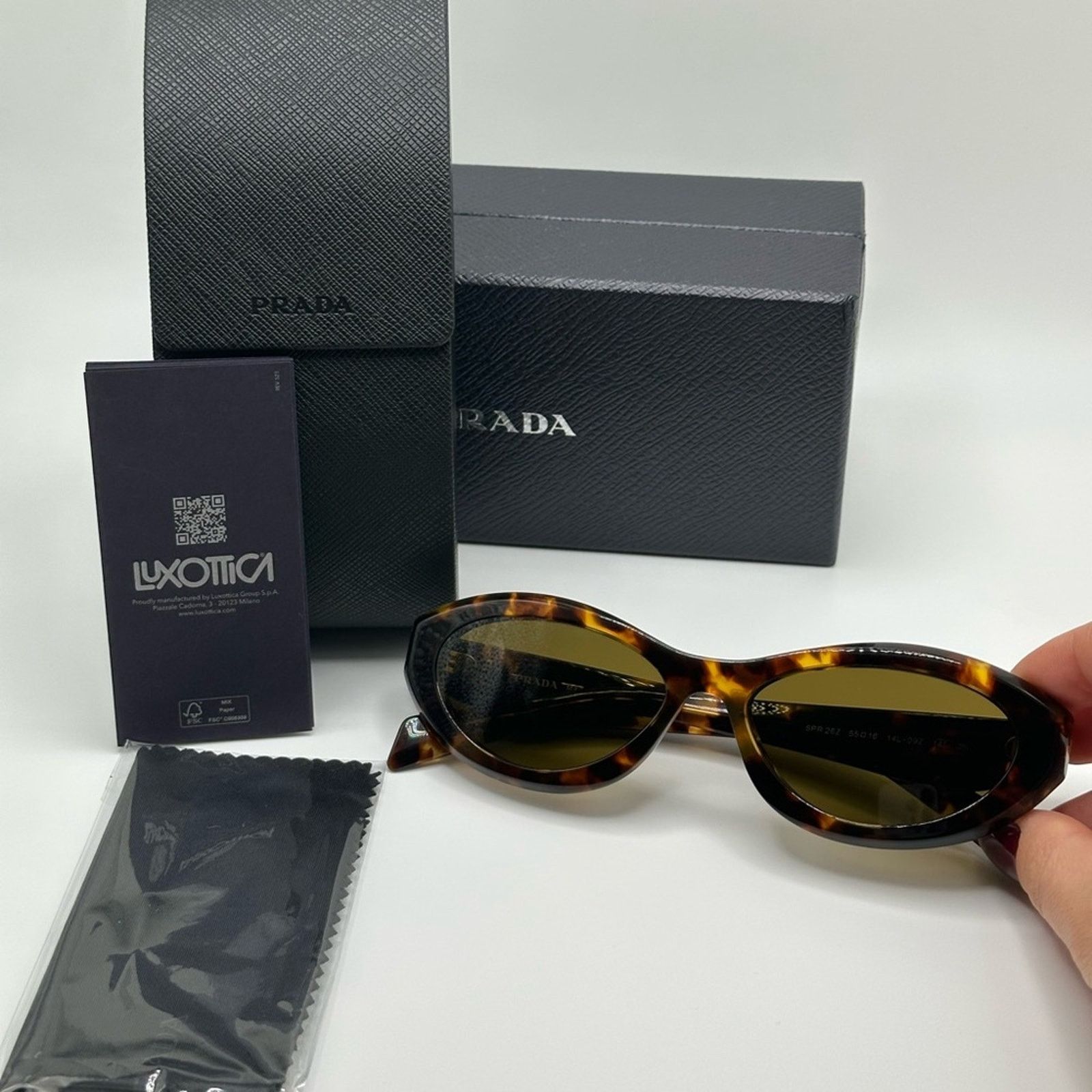 Prada PRADA Sunglasses PR26ZS 14L09Z Honey Tortoise Dark Brown NEW Size ONE SIZE - 10 Thumbnail