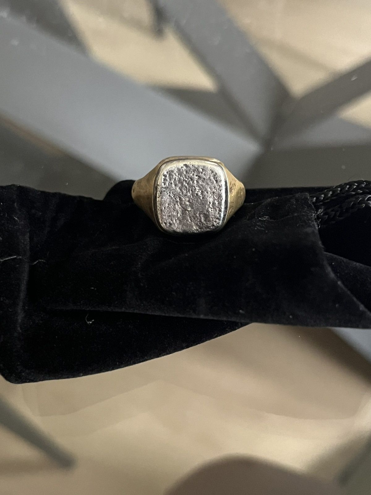 John Varvatos Signet Ring. 11 Size ONE SIZE - 5 Thumbnail